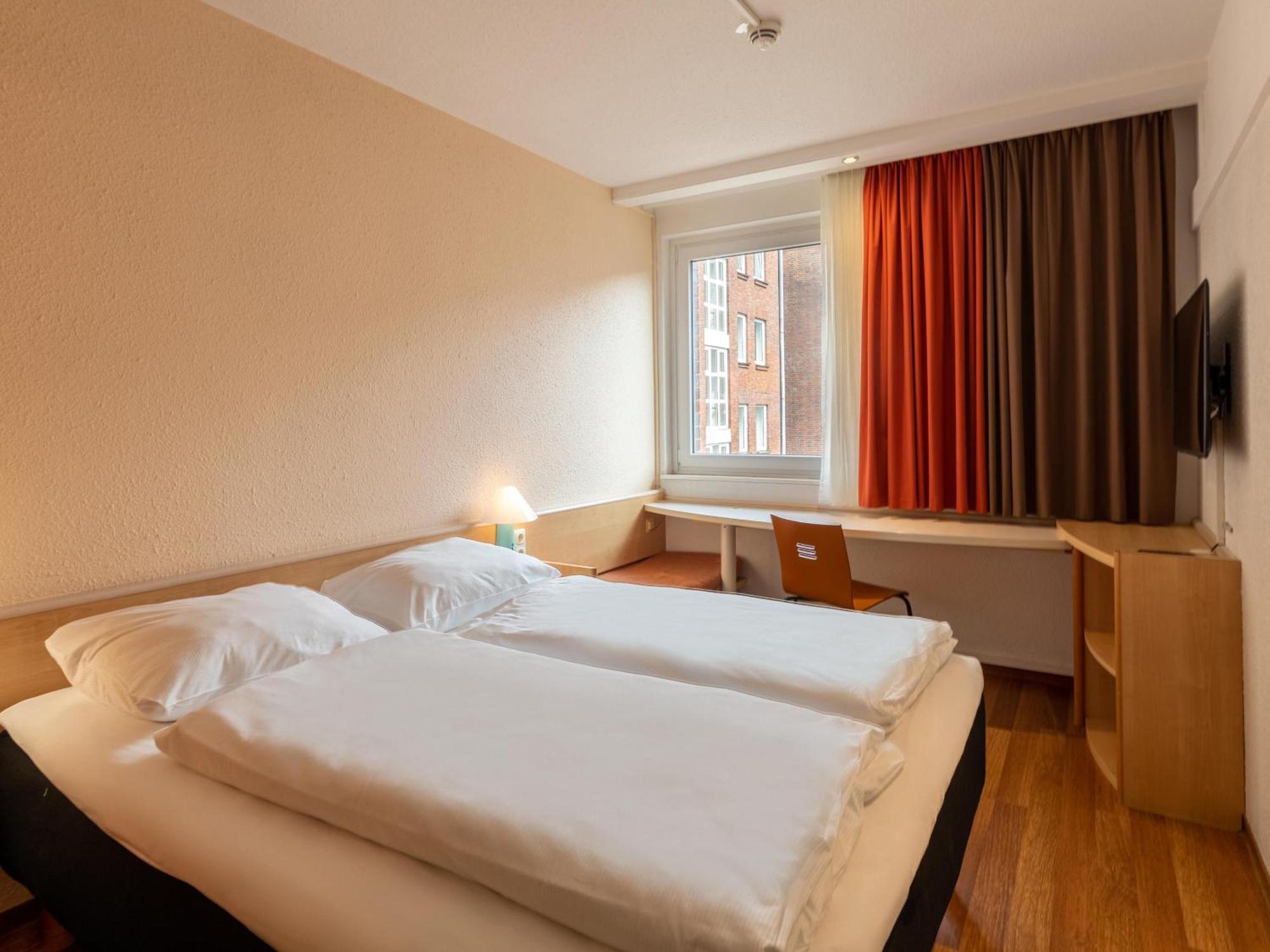 B&B Hotel Duisburg Hbf-Nord Exterior photo